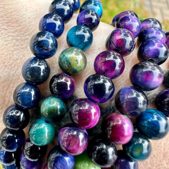 SOLD 6mm-7mm Galaxy Tigers Eye Beaded Bracelet - Picture 4 of 8